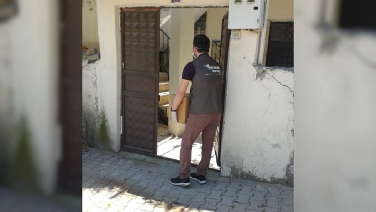 Verenel Derneği "Biz Bize Yeteriz Türkiyem" kampanyasıyla 600 aileye destek oldu