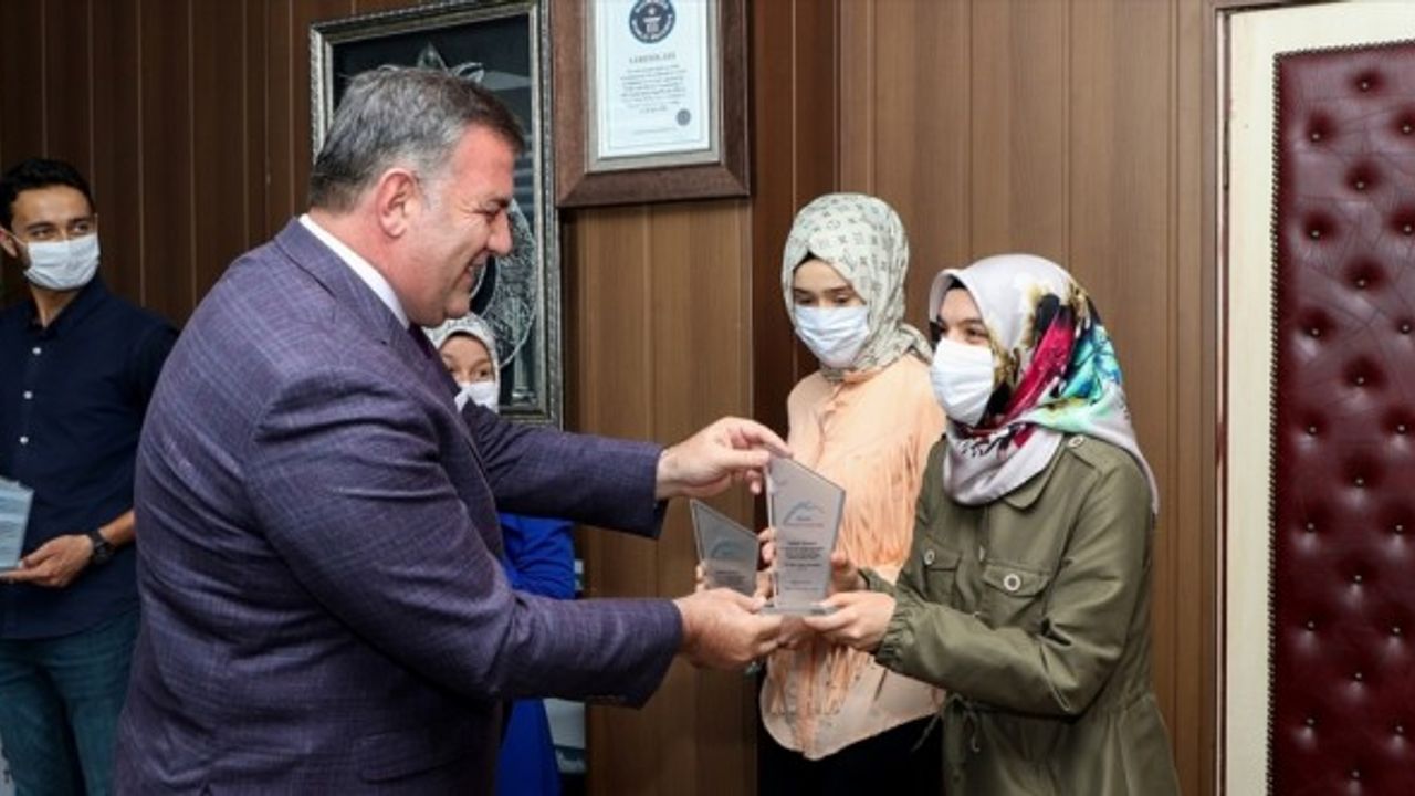Mersin İl Milli Eğitim Müdürü Koca, göreve başlayan öğretmenleri kabul etti