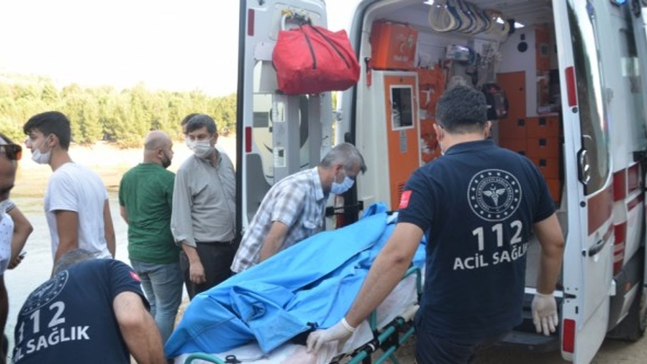 Kahramanmaraş'ta Ceyhan Nehri'ne giren Suriyeli 2 kardeşten 1'i boğuldu