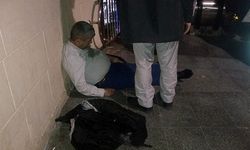 Yürüyen merdivene ceketini kaptırdı