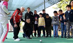 Özel çocuklar bocce oynadı