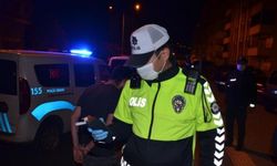 Kahramanmaraş'ta havaya ateş ederek gezen alkollü sürücü yakalandı