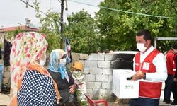 Türkoğlu'nda ihtiyaç sahibi ailelere ramazan kolisi ulaştırıldı