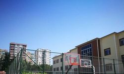 Adana Valiliğinden 16 okula spor sahası
