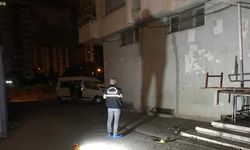 Adana'da 4. kattan düşen 16 yaşındaki kız yaralandı