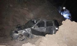 Antalya'da kamyonet şarampole devrildi: 1 ölü, 3 yaralı