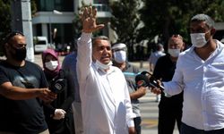 Antalya'da tapulu arazilerine imar izni verilmeyen arsa sahiplerinden protesto