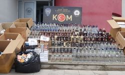 Adana'da iş yerinde kaçak ürünler satan zanlı gözaltına alındı