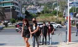 Antalya'da uyuşturucu ticareti yaptığı öne sürülen 4 şüpheli tutuklandı