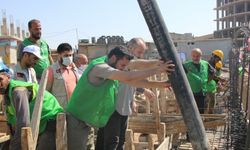İHH, Afrin'de 1500 kişilik cami inşaatına başladı