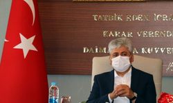 Vali Rahmi Doğan, Süper Lig'e yükselen Hatayspor'un yöneticilerini kabul etti: