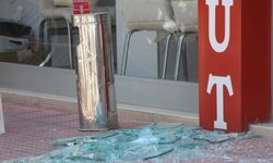 Antalya'da eczanedeki silahlı saldırıda yaşanan panik güvenlik kamerasında
