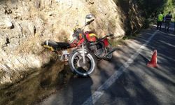Kahramanmaraş'ta motosiklet devrildi: 1 ölü, 1 yaralı