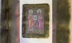 Hatay'da bir otomobilde Ermenice ve İbranice yazılı kitap ele geçirildi