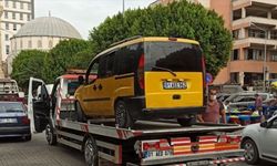 Adana'da "korsan taksi"nin şoförü trafik polislerince yakalandı