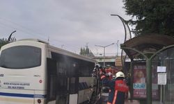 Mersin'de halk otobüsünde çıkan yangın hasara neden oldu