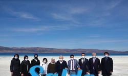 AK Parti İzmir Milletvekili Binali Yıldırım, Salda Gölü'nü ziyaret etti