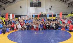 Mersin Ülkü Ocakları’ndan “Alparslan Türkeş Güreş Turnuvası”