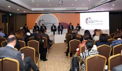 Ünverdi, Uluslararası Forumda göçle gelenlerin Gaziantep ekonomisine etkilerini anlattı