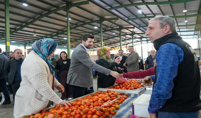 Başkan Ali Boltaç’tan Kırklarsırtı Pazar Yeri’ne ziyaret