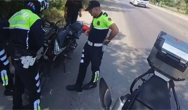 Çalıntı motosikletle kaçmaya çalıştı