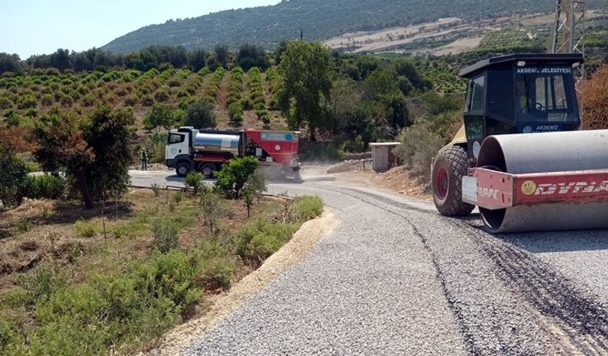 Akdeniz’in tarım yolları yenileniyor