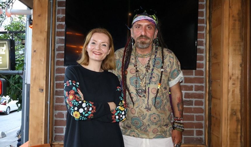 Sait Emre Güneş: “Bizim memleketin kedisi köpeği bile atarlı”